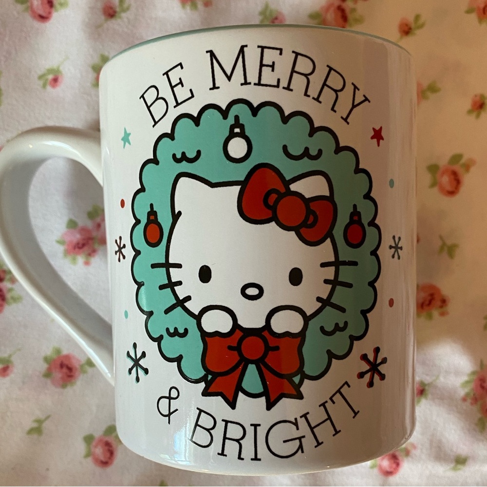 Hello kitty Sanrio Christmas cup